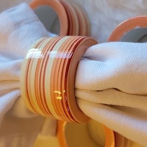 Set of 4 vintage ceramic napkin rings